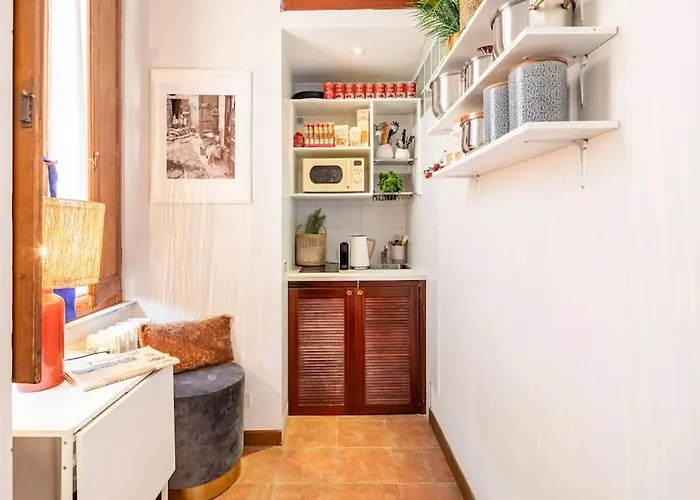 4 Townhouse By The Spanish Steps Rome