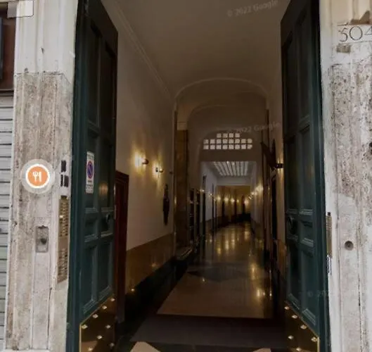4 Townhouse By The Spanish Steps
